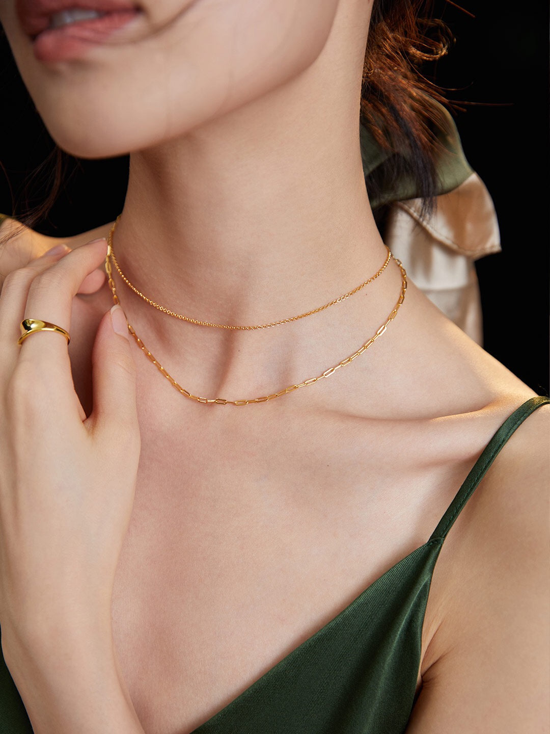 Double-Layered Necklace in Gold or Silver